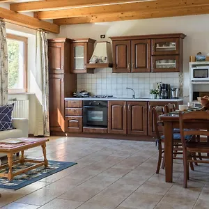  Ferienhaus Malga Mary